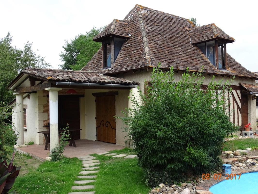 B&B Gilclau Saint-Martial-d'Artenset Екстер'єр фото
